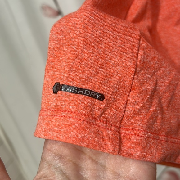 THE NORTH FACE • Long Sleeved Shirt With Hoodie • Size Medium - Picture 6 of 7